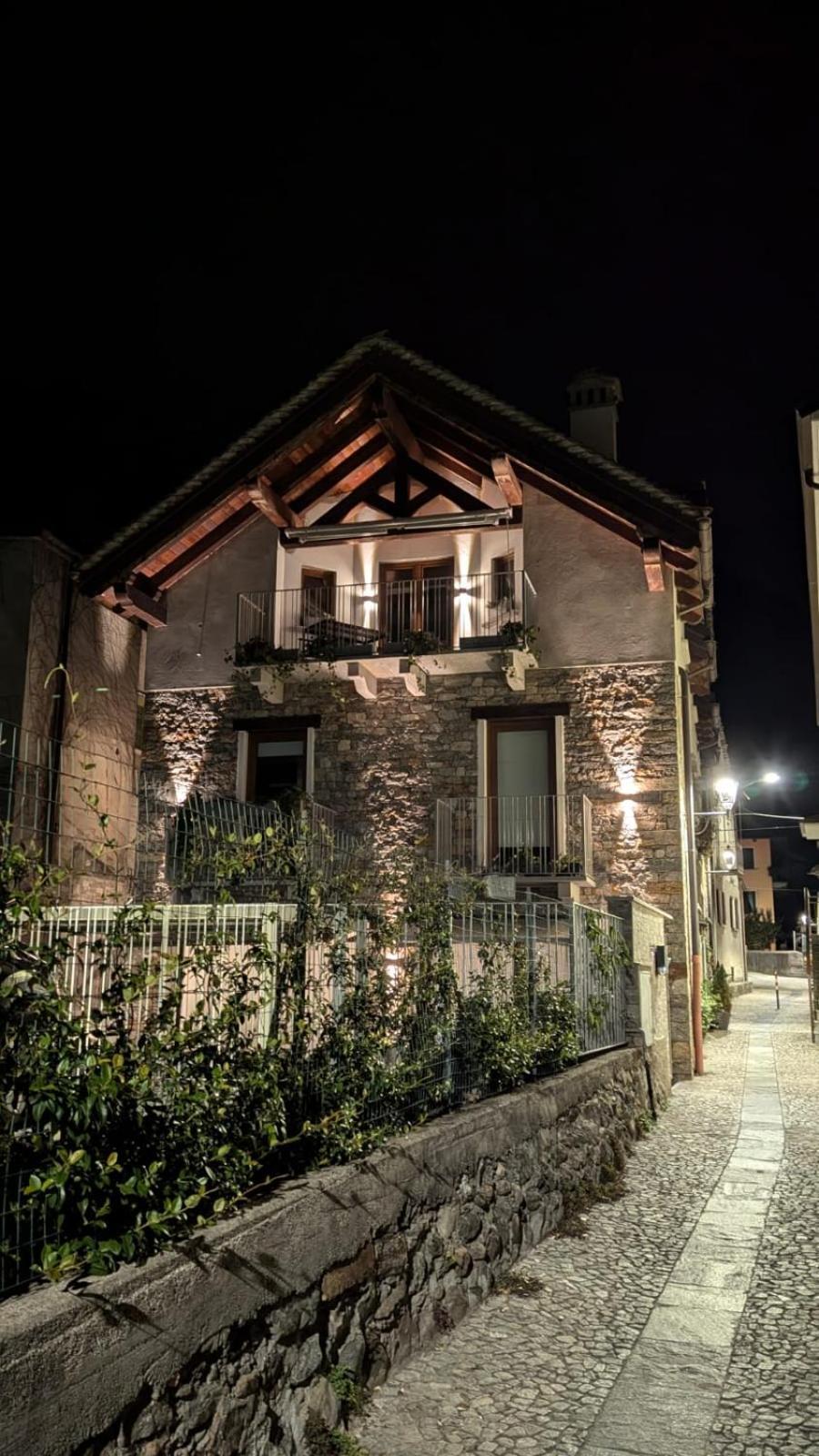 La Via Del Sale Accommodations Holidays Domodossola Eksteriør billede