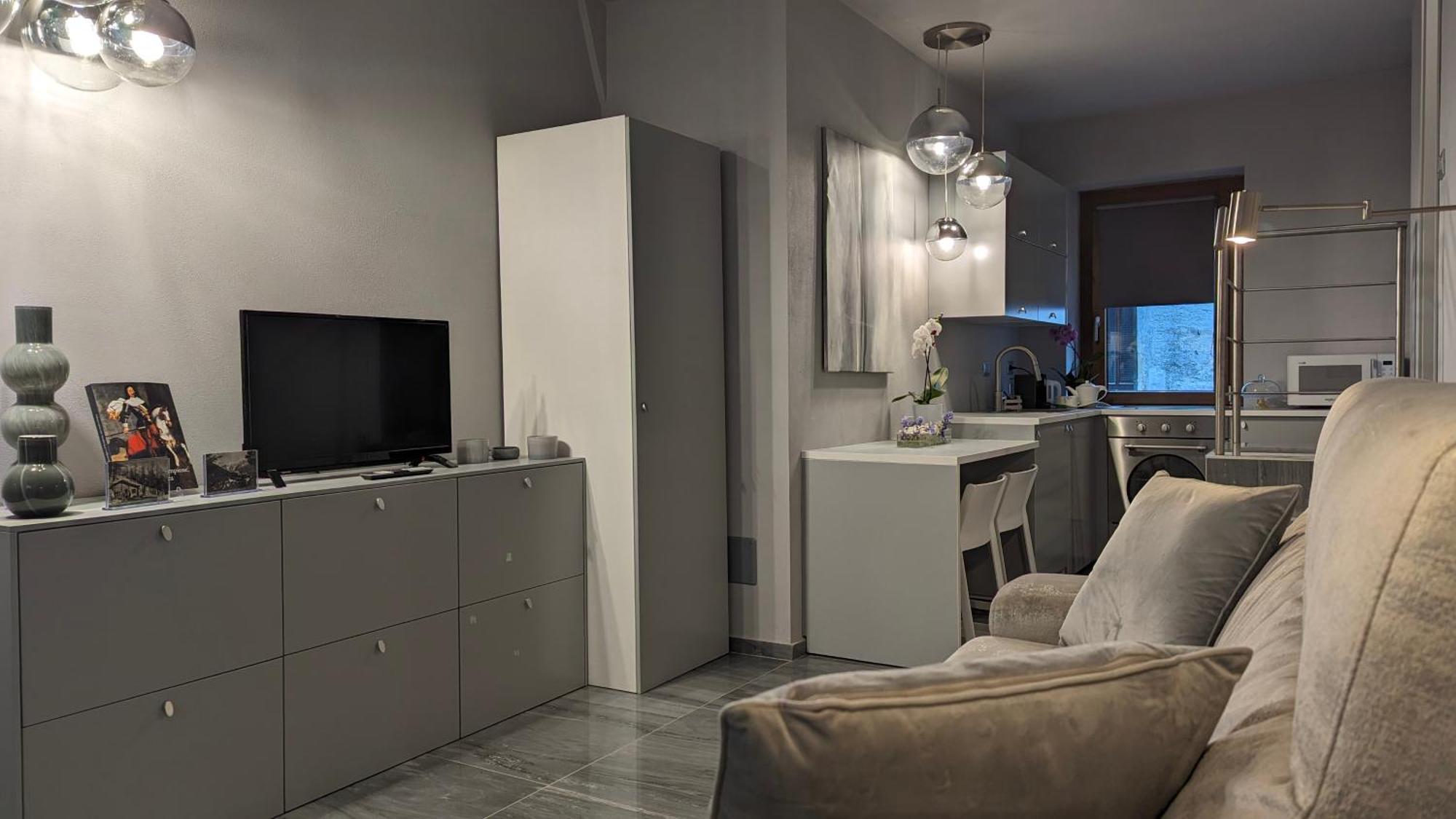 La Via Del Sale Accommodations Holidays Domodossola Eksteriør billede