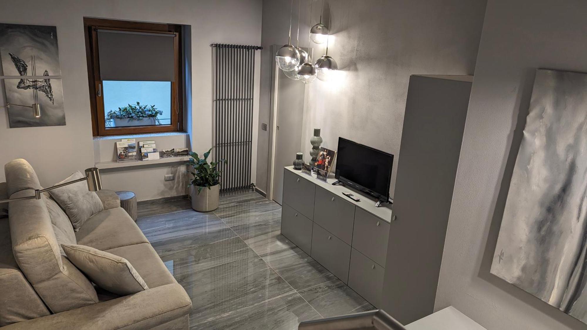 La Via Del Sale Accommodations Holidays Domodossola Eksteriør billede