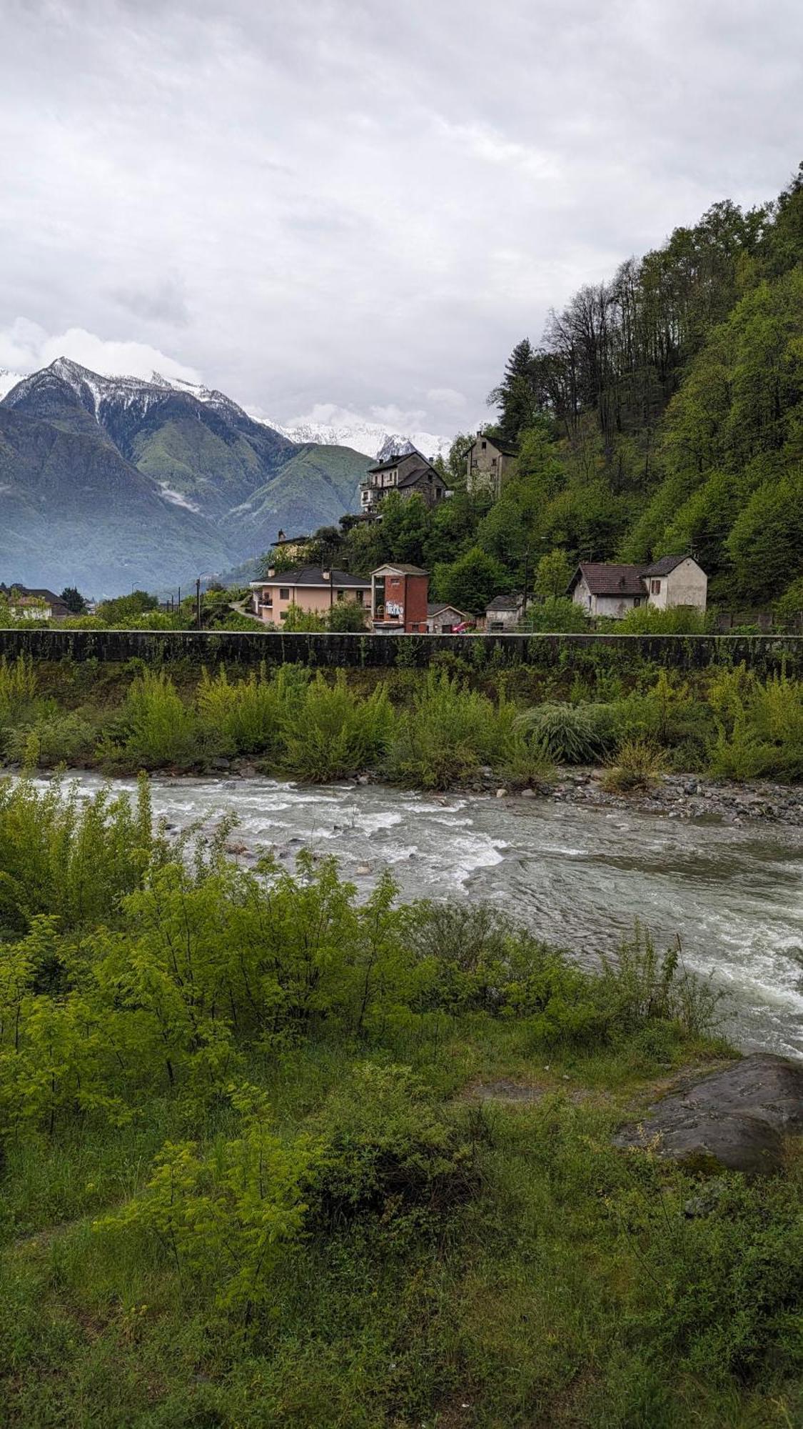 La Via Del Sale Accommodations Holidays Domodossola Eksteriør billede